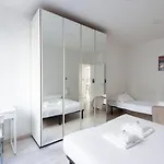 St. John 2br/2bth *