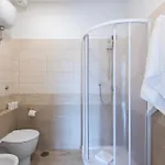 St. John 2br/2bth דירה