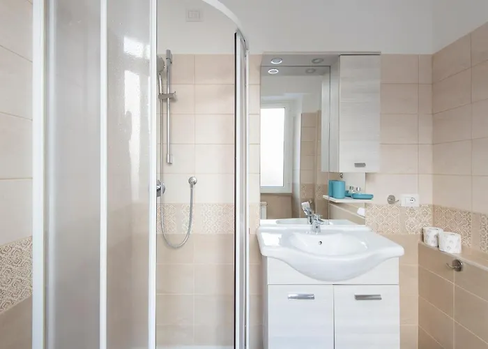 St. John 2br/2bth * רומא